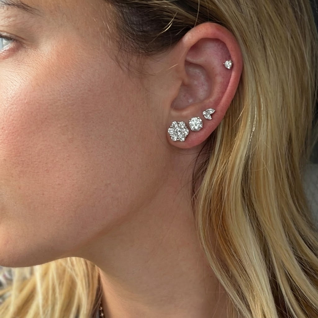 Aretes Dorados Broquel